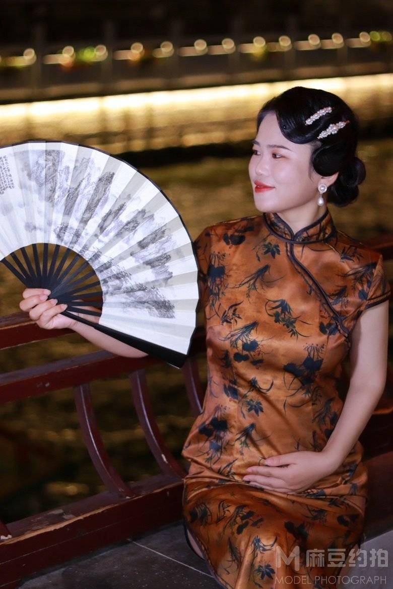 民国模特