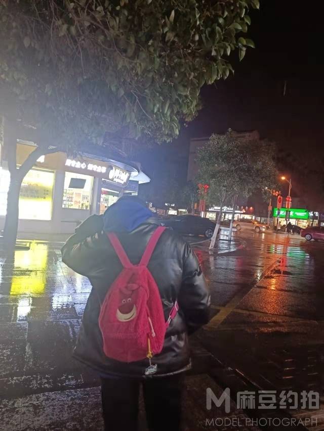 情侣模特