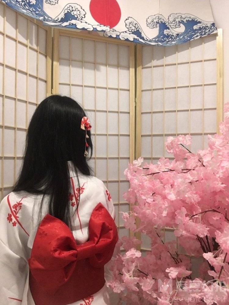 和服模特