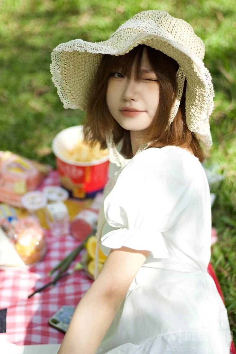 清新模特