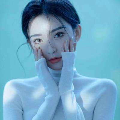 黑白模特