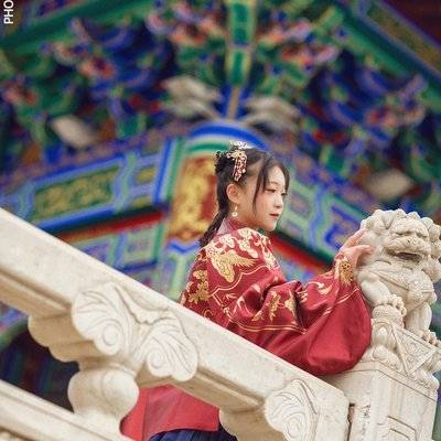 汉服模特