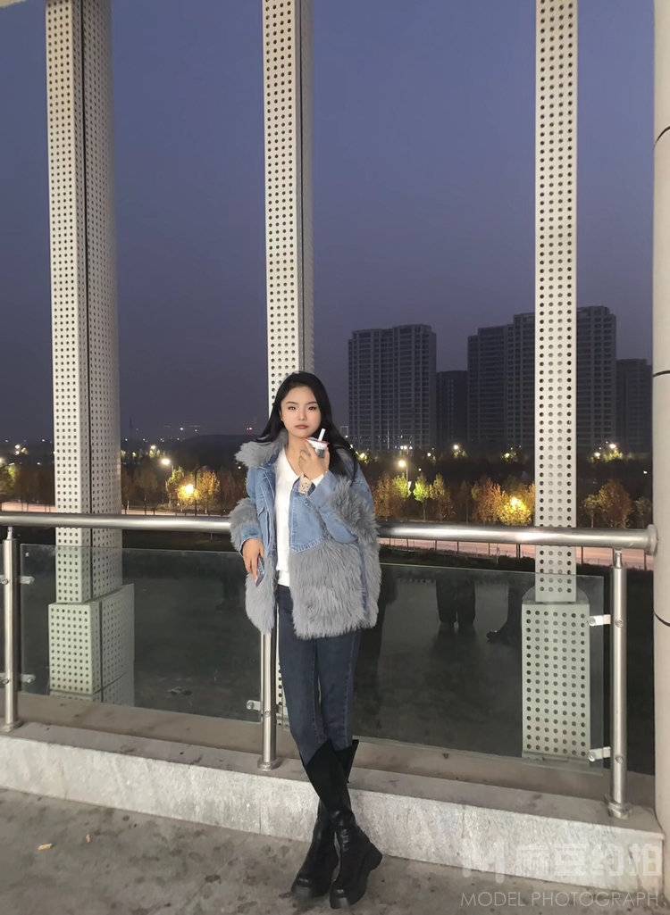 情侣模特