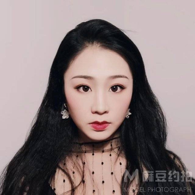 商务模特