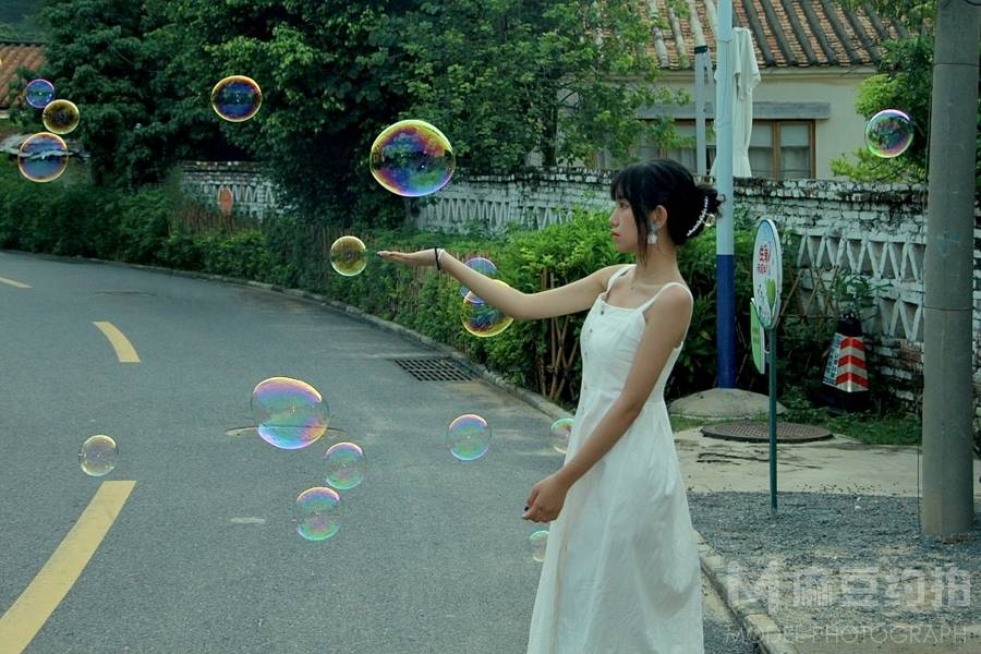 清新模特