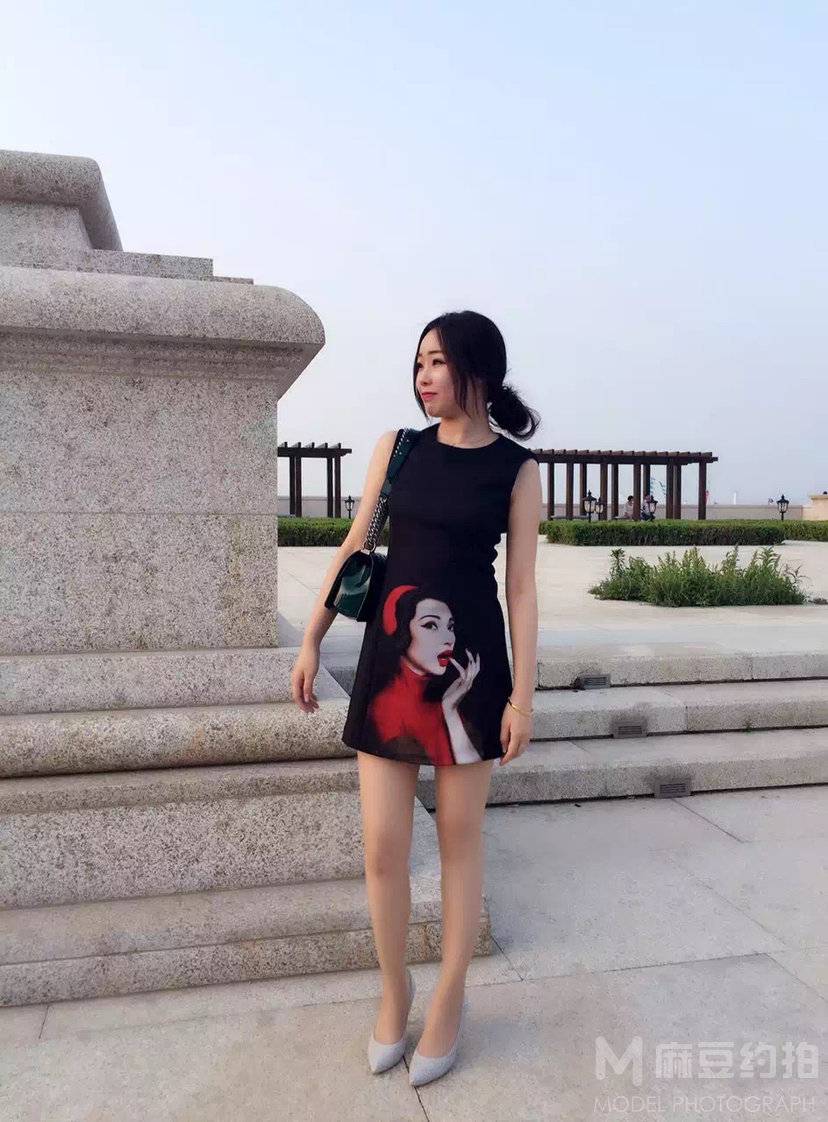 妆容模特