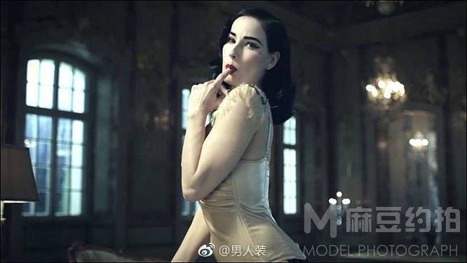 暗黑模特