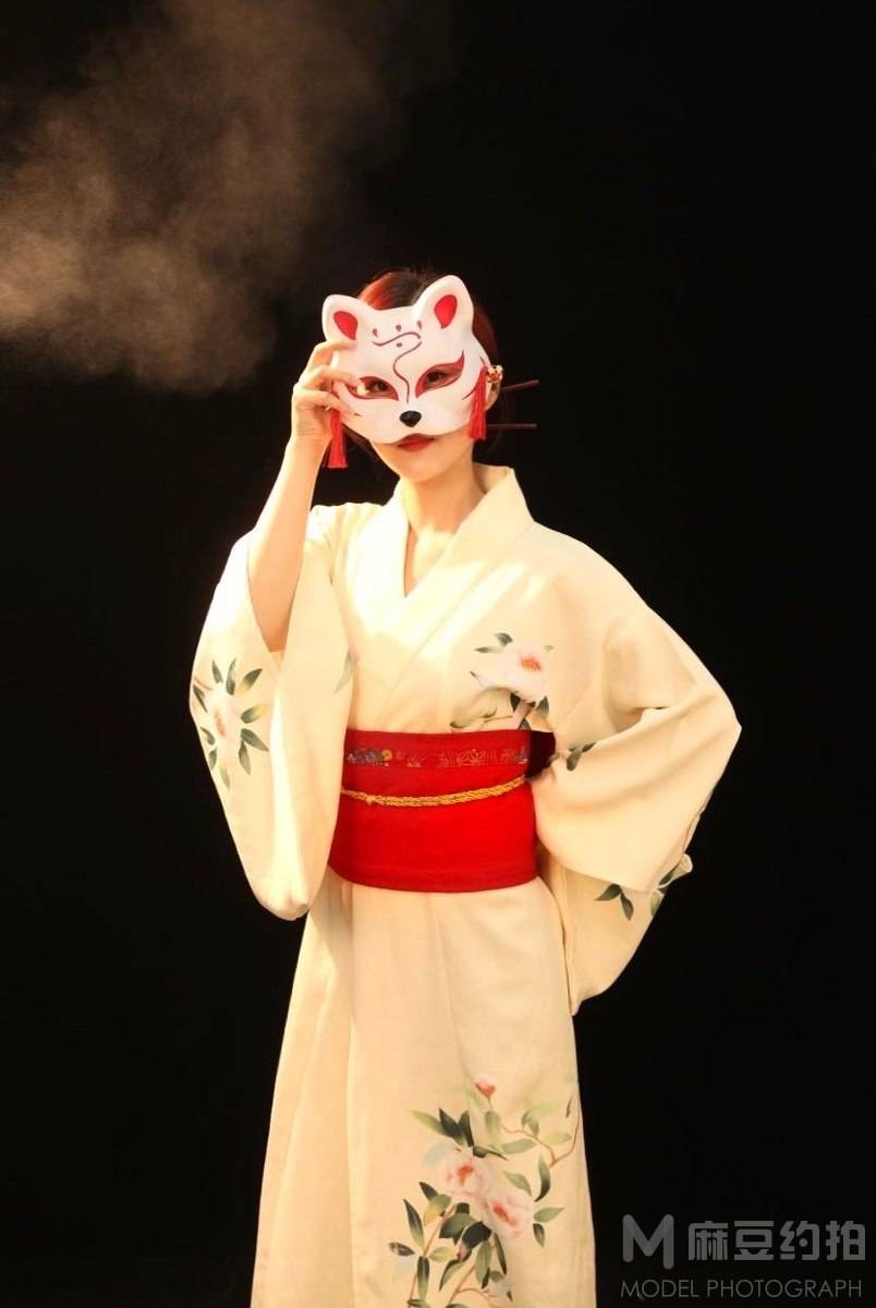 和服模特