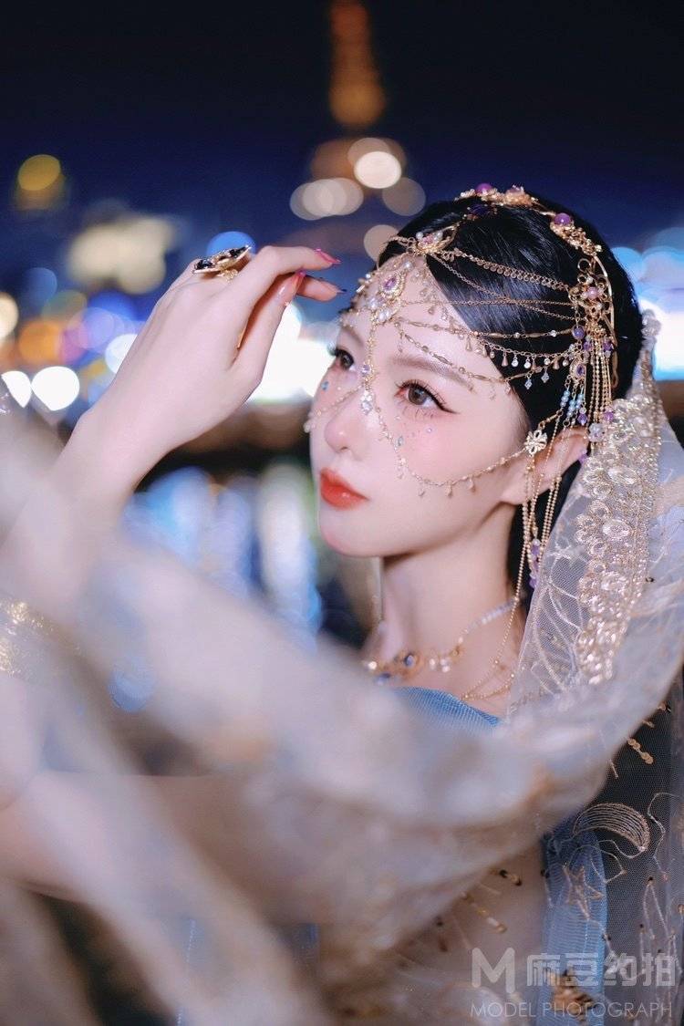 夜景模特