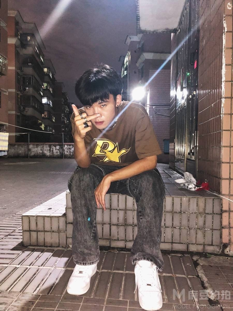 暗黑模特