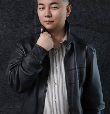 黑白模特