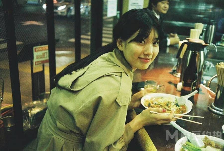 胶片模特
