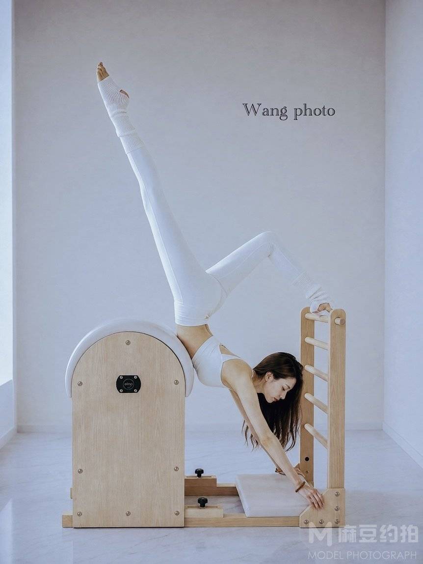 纪实模特