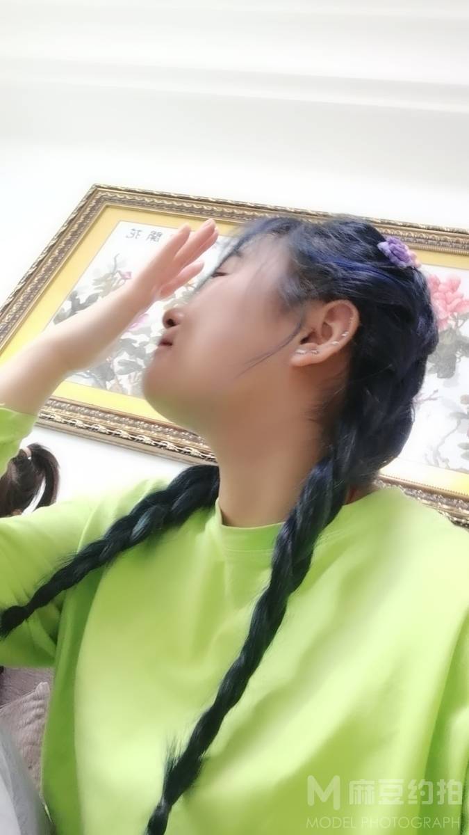 清新模特