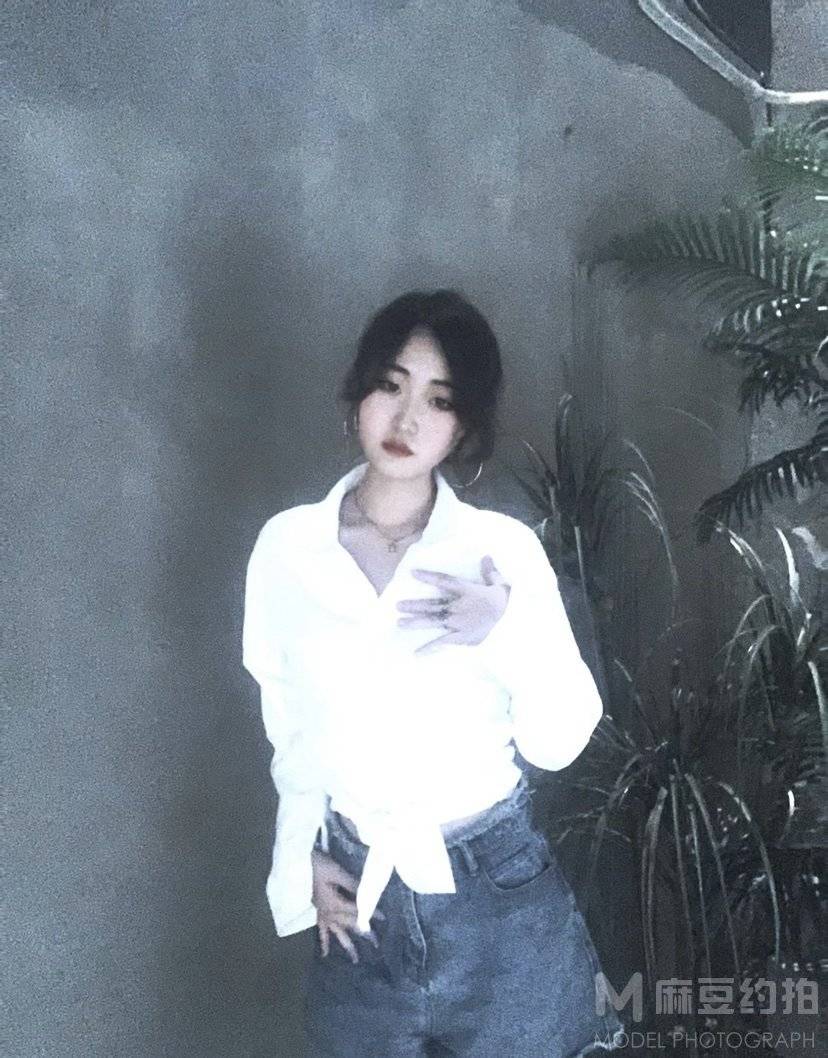 胶片模特