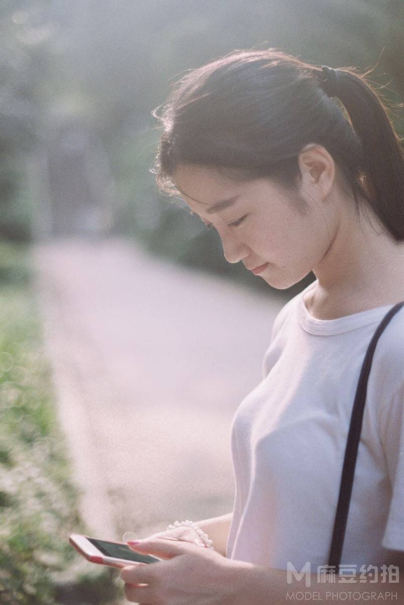 胶片模特