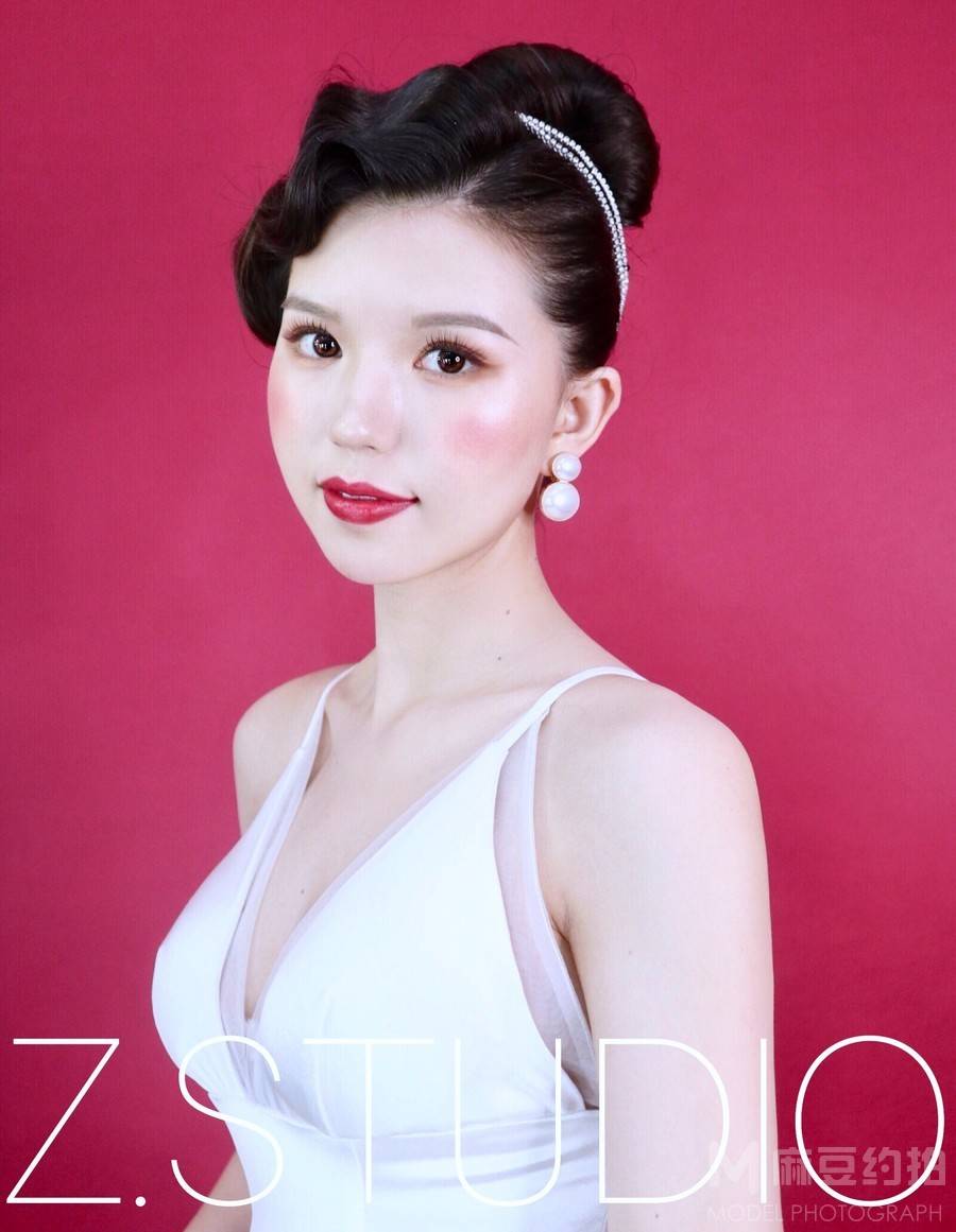 妆容模特