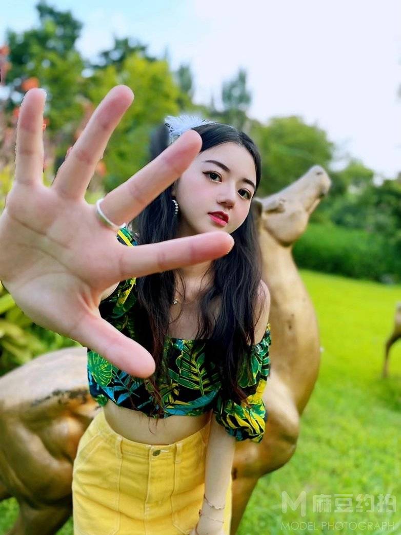少女模特