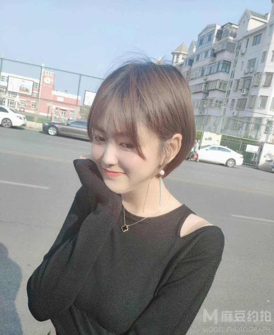 民国模特