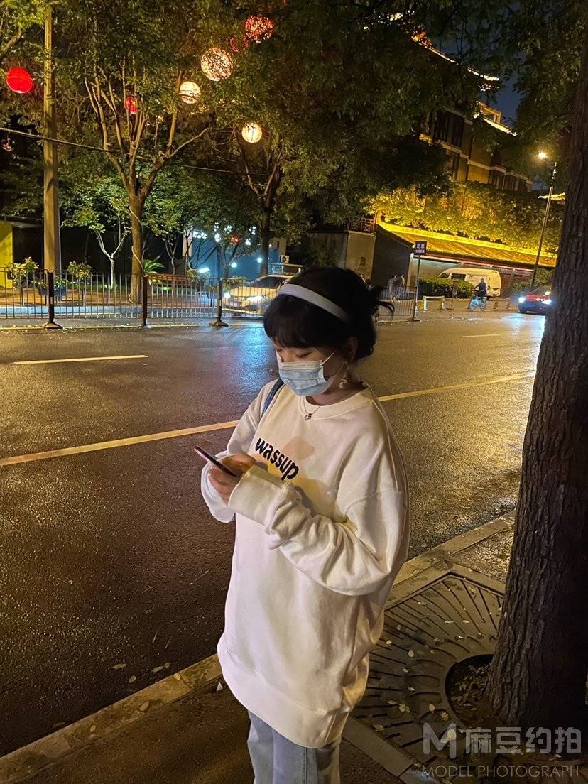 夜景模特