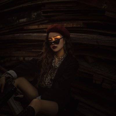 情绪模特