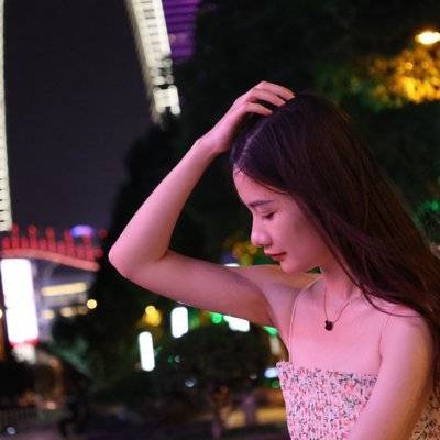夜景模特