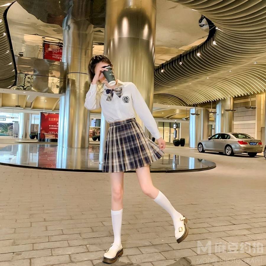 校园模特