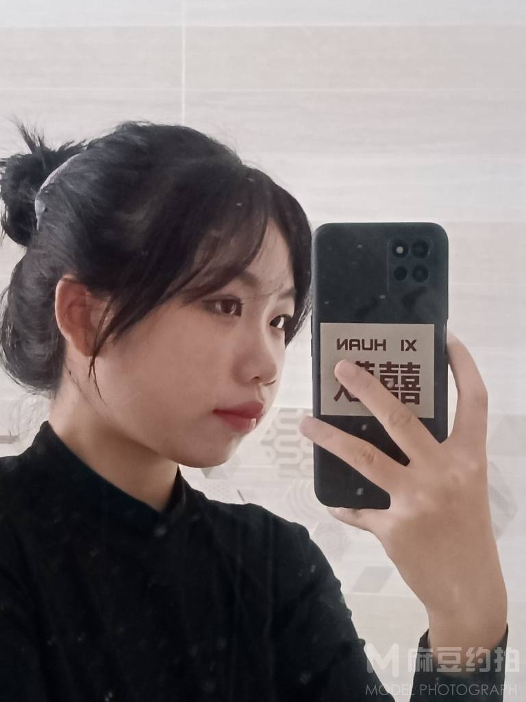 纪实模特