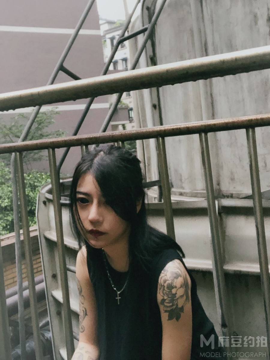 暗黑模特