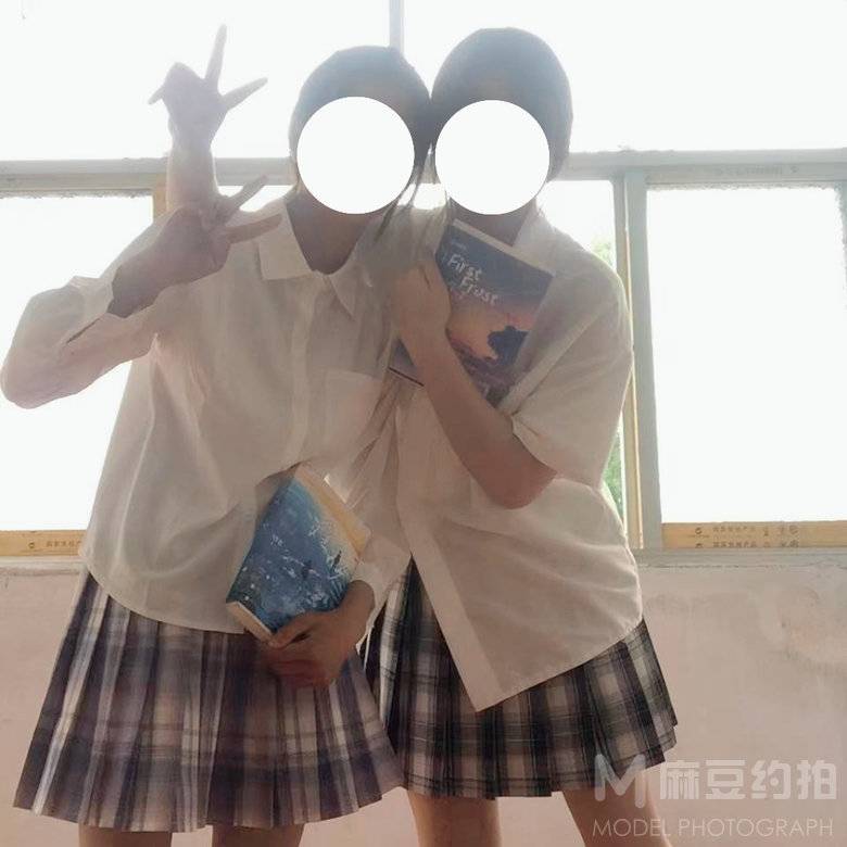 校园模特
