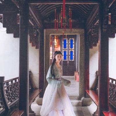 汉服模特