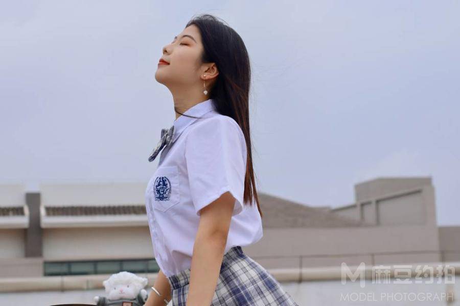 校园模特