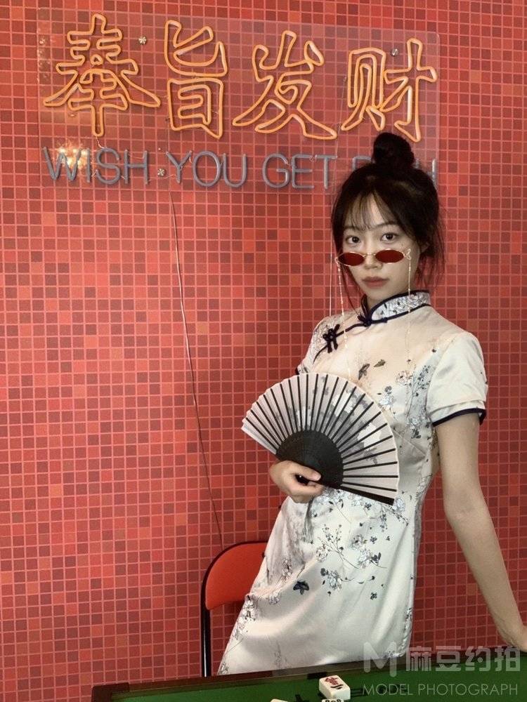 妆容模特