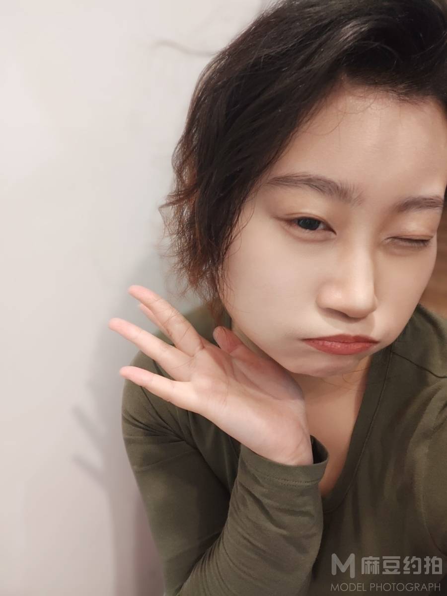 妆容模特