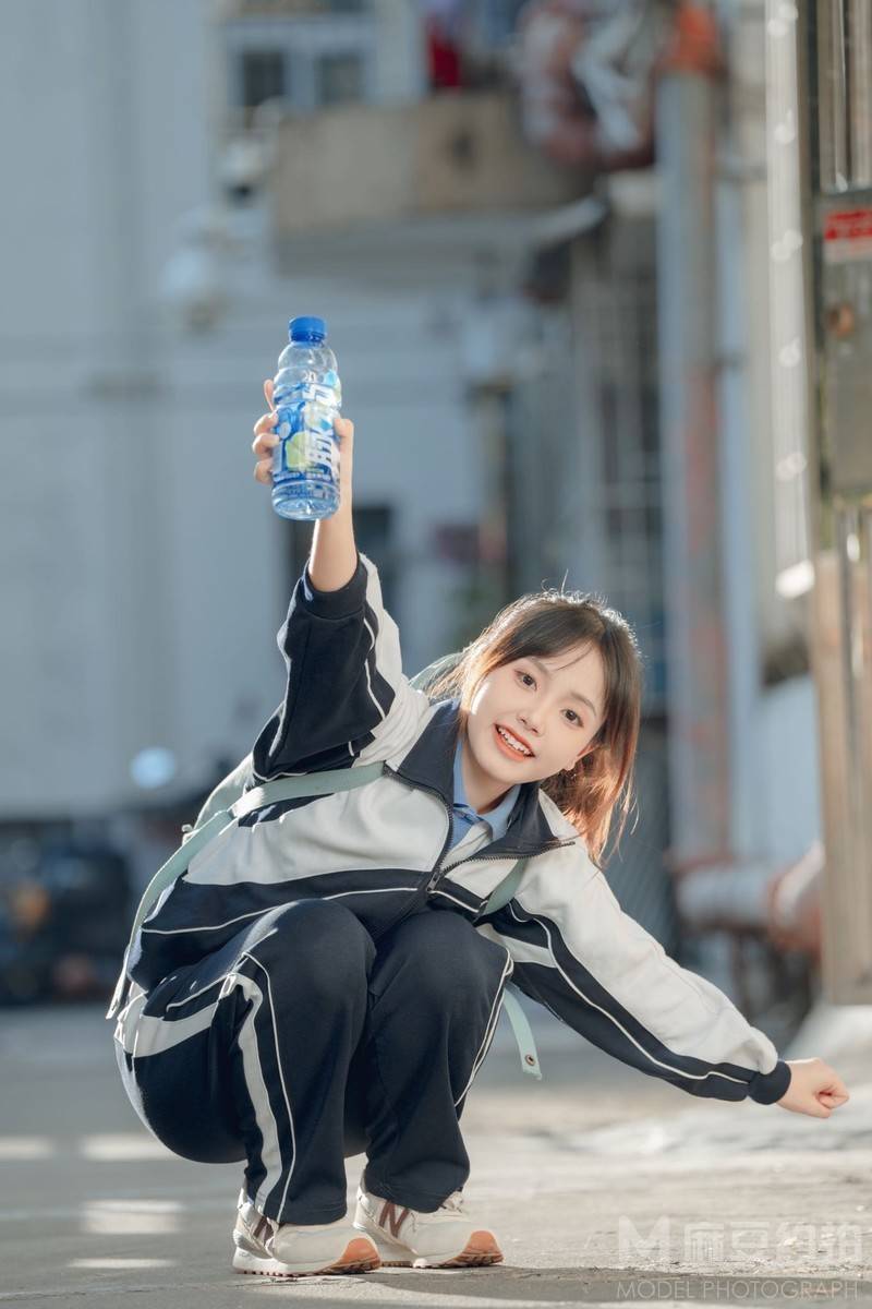 校园模特