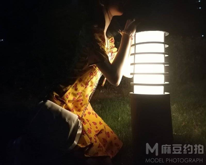 夜景模特