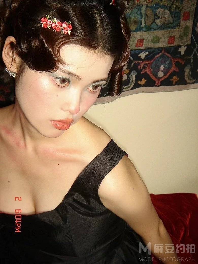 妆容模特