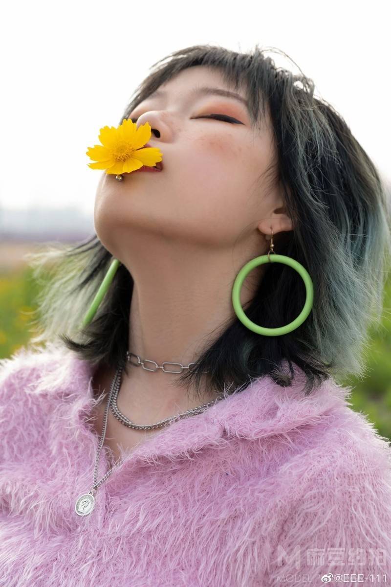 胶片模特