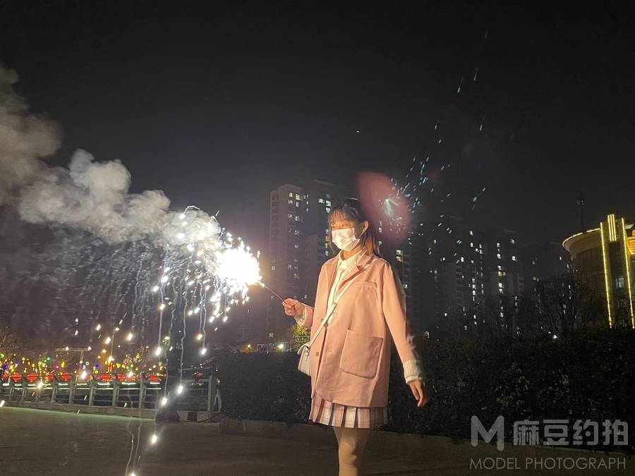 校园模特
