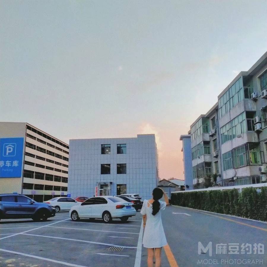民国模特