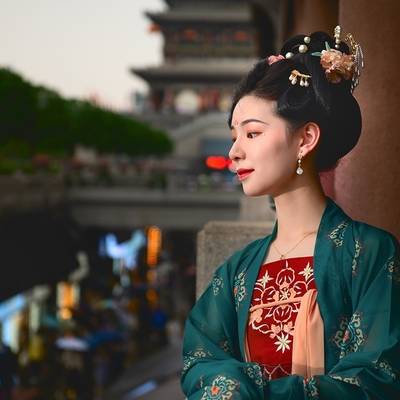 汉服模特