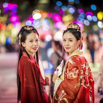 汉服模特