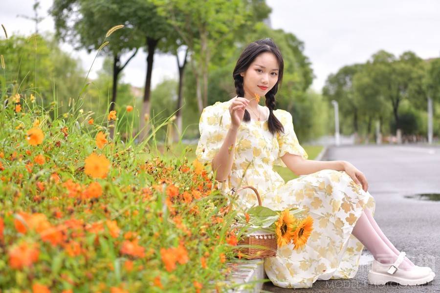 清新模特