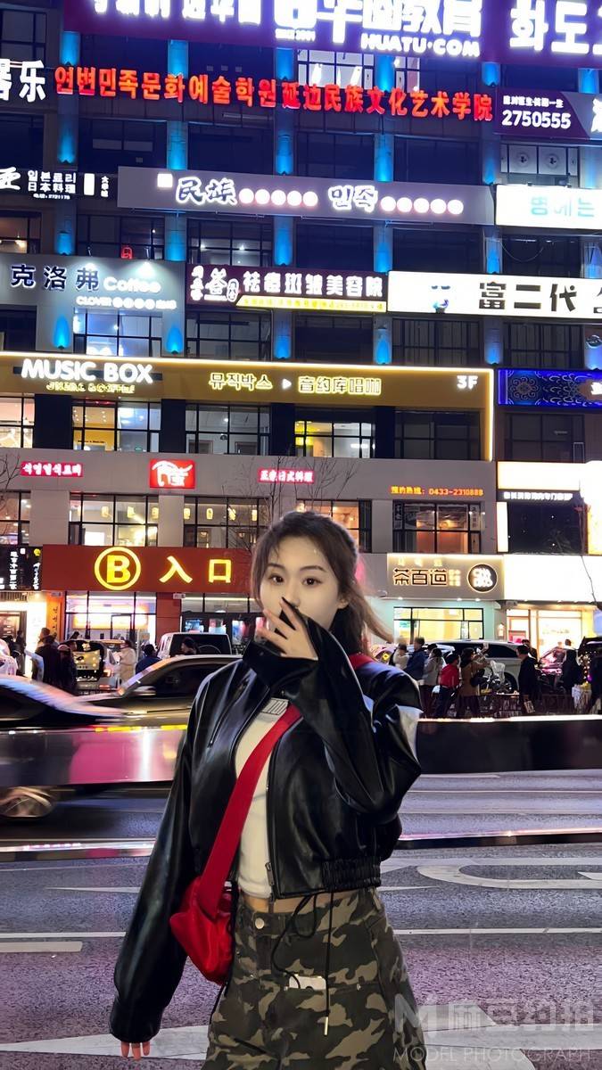 夜景模特