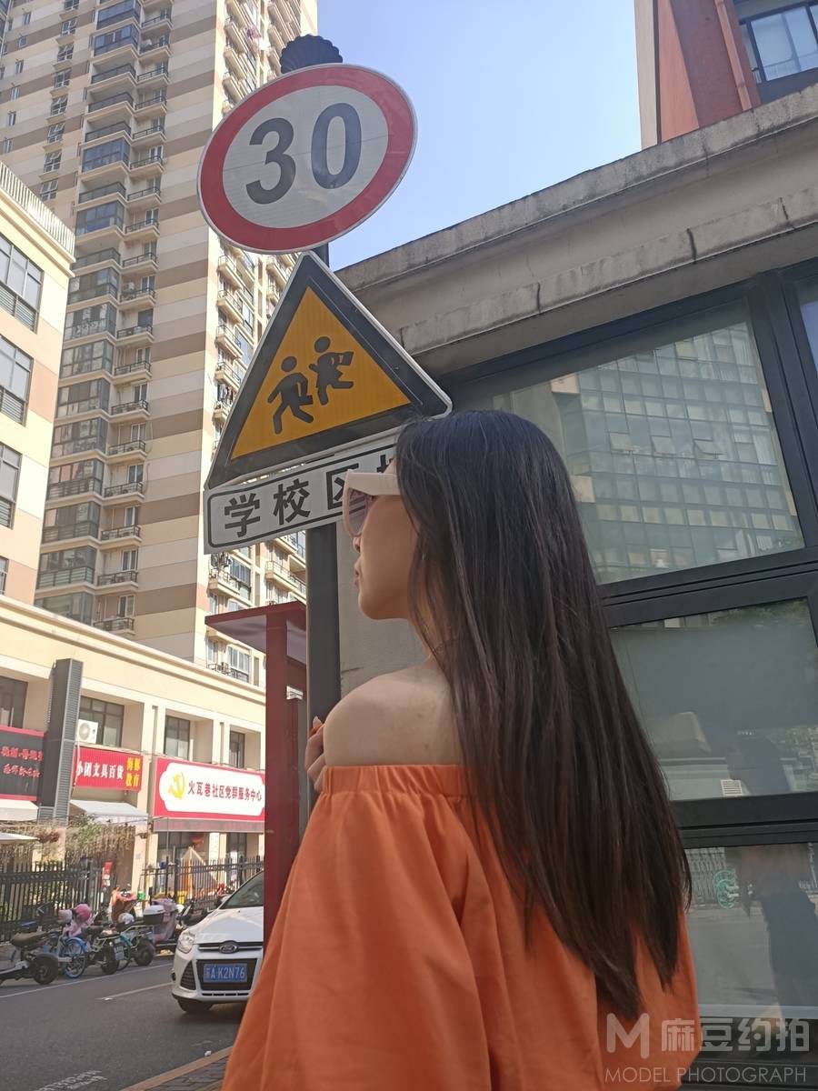 清新模特