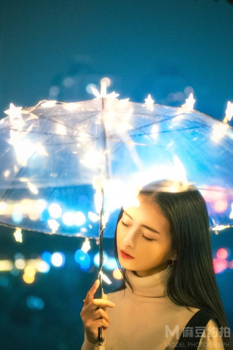 夜景模特