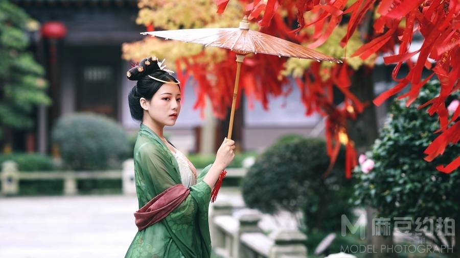 汉服模特