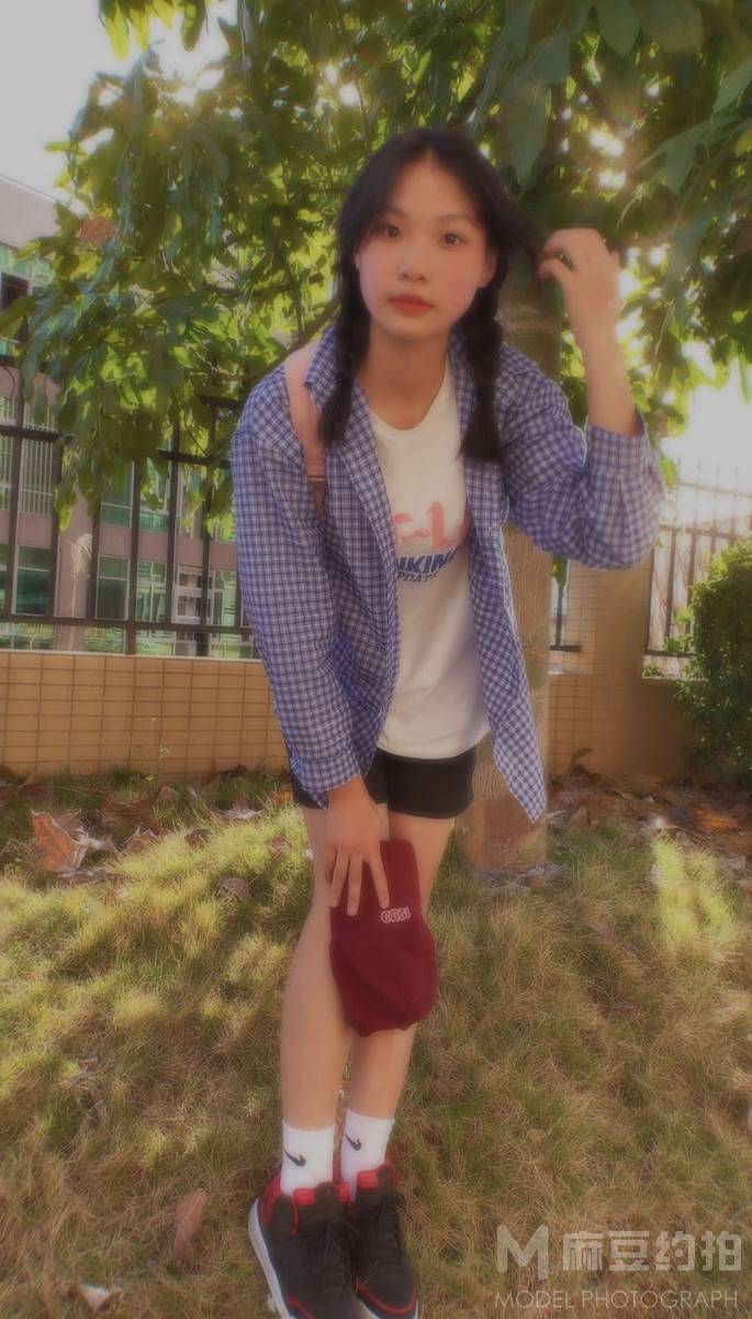 校园模特