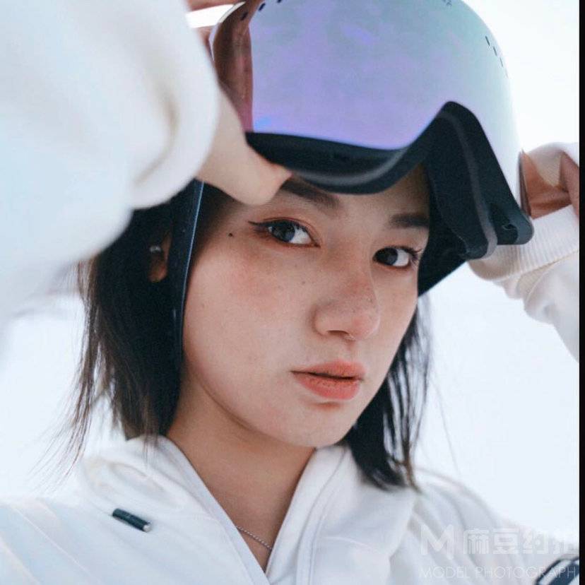 纪实模特