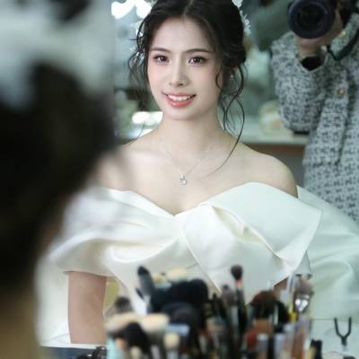 妆容模特